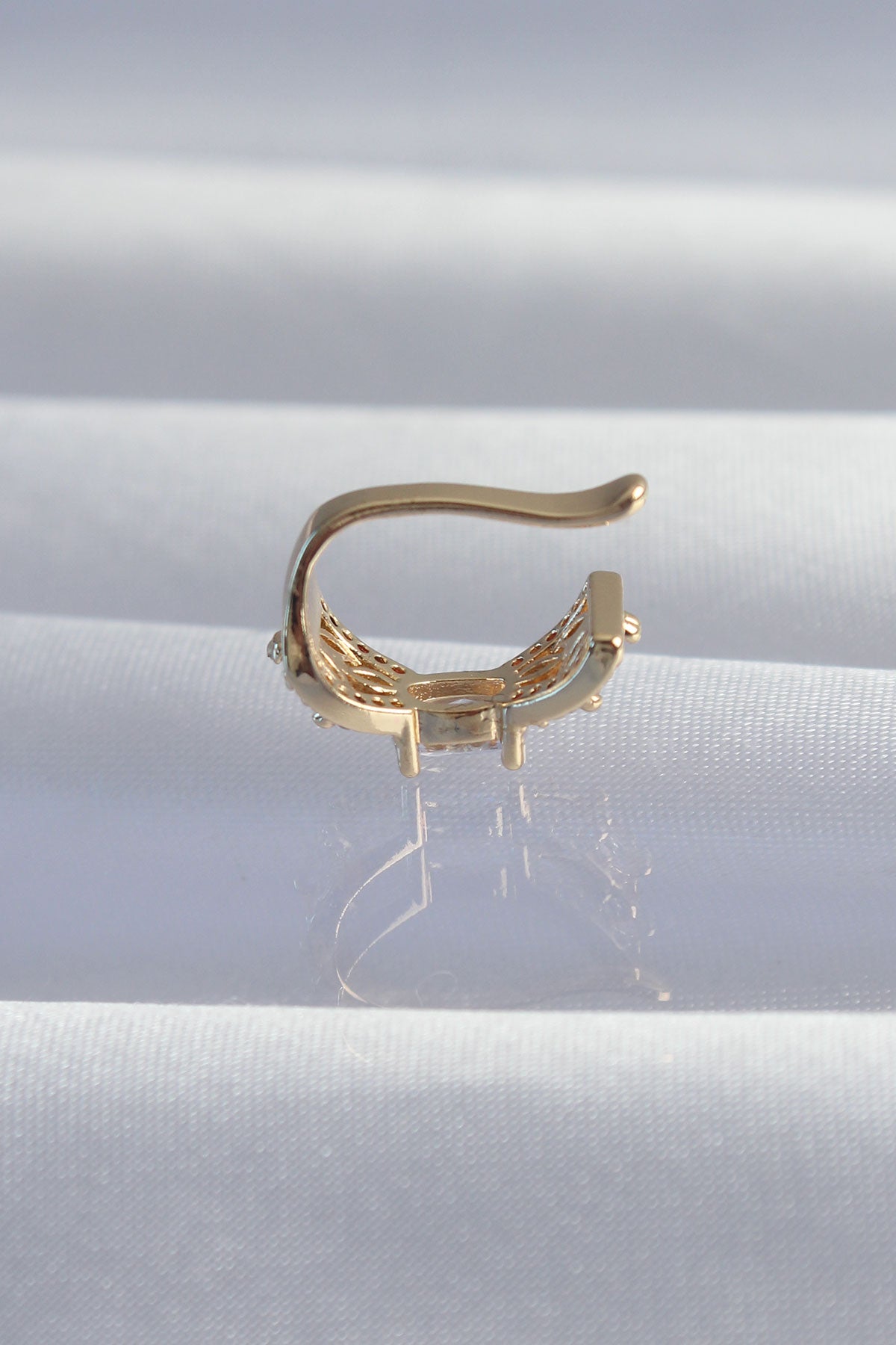 Pirinç Gold Renk Zirkon Taş Kaplama Earcuff Küpe