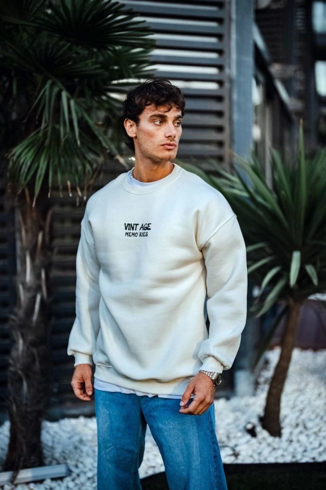 Oversize Bisiklet Yaka Üç İplik Baskılı SweatShirt - Beyaz